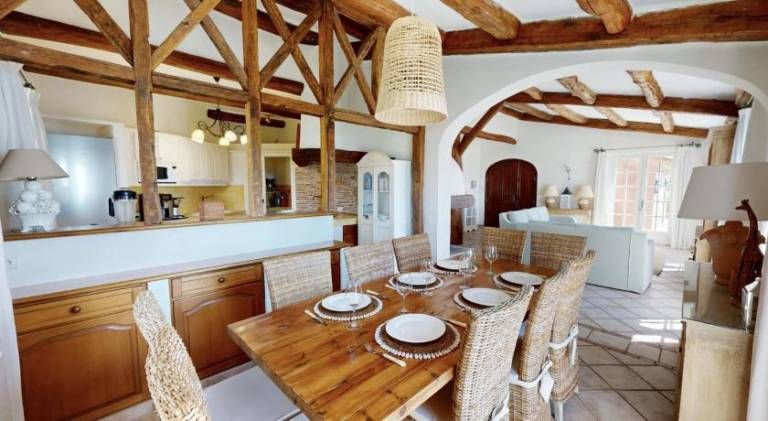 Luxury 6-Bedroom Villa with Heated Pool & Tennis Court near Monaco — photo 2
