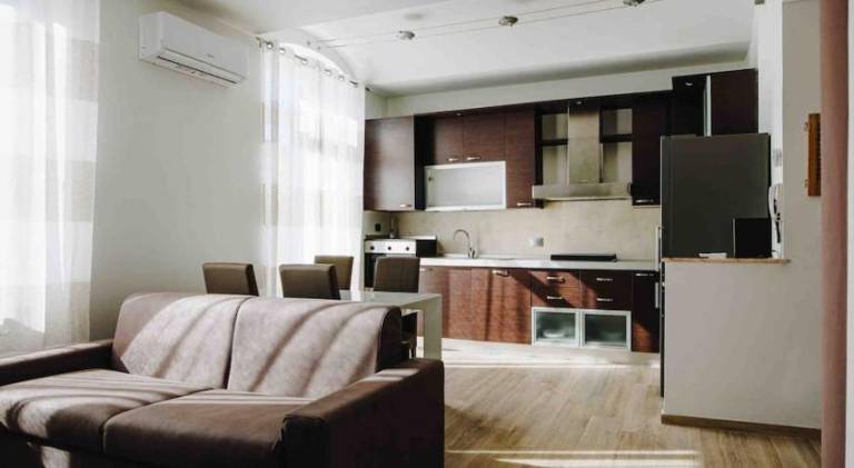 Holiday apartment with jacuzzi in Vezzano Ligure