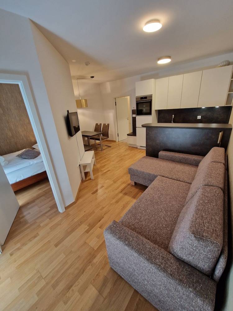 Aparthotel Smlednik