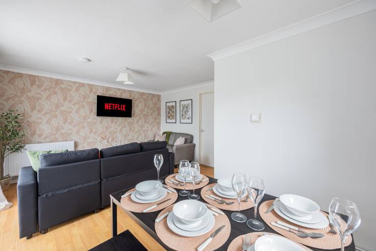 Rental apartment with 2 rooms for 6 persons — photo 3