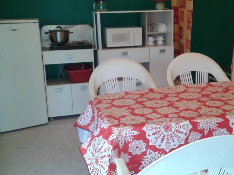 Nice bungalow with terrace & pool | Pets are welcome — photo 5