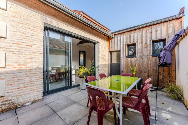 Vacation home with fast internet, garden & patio | Garden view in Arcachon