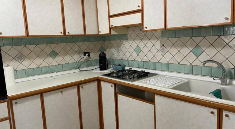 Apartment with jacuzzi — photo 4