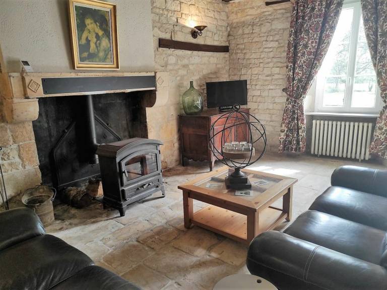 Cottage with barbecue — photo 2