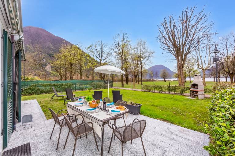 Ferienwohnung  Carlazzo