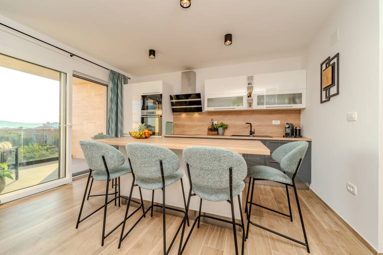 Children-friendly rental apartment with terrace & hot tub | Sea view | Pets are welcome — photo 4