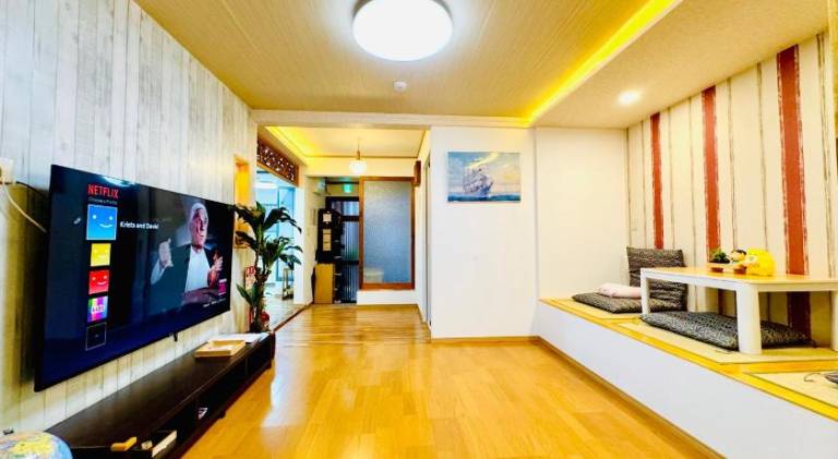 Vacation home with 5 rooms for 13 persons — photo 2