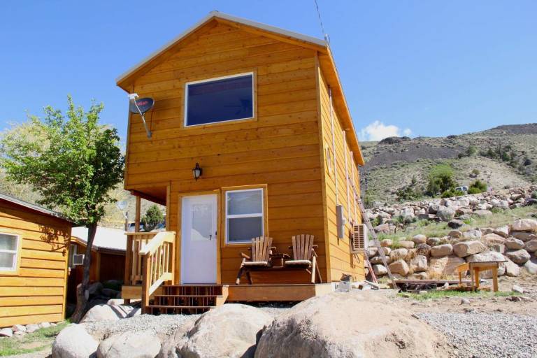 Cabin Gardiner