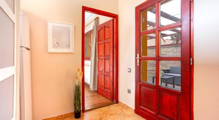 Rental apartment with 2 rooms for 5 persons — photo 4