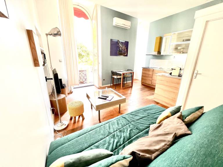 AA G Terrasse Esprit 2 Grimaldi Promenade des Angl — photo 2