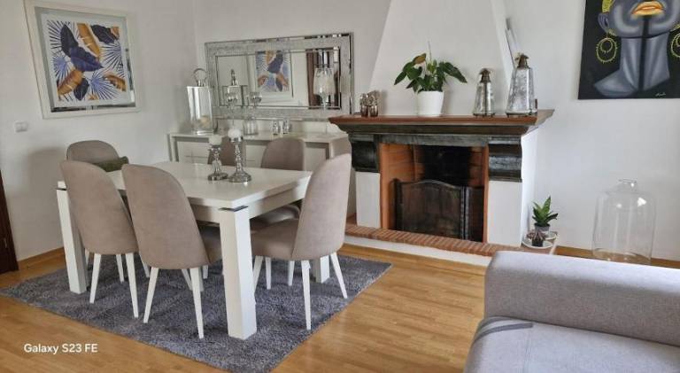 Vacation home with patio in Ponta Delgada