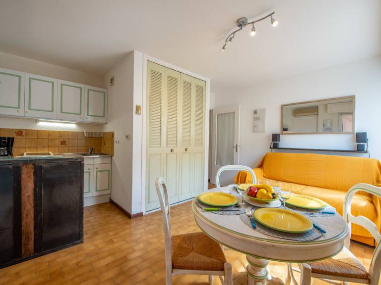 Rental apartment with 1 room for 2 persons — photo 3