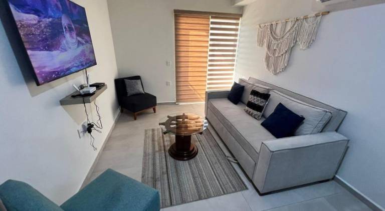 Serviced apartment with garden, terrace & pool — photo 2