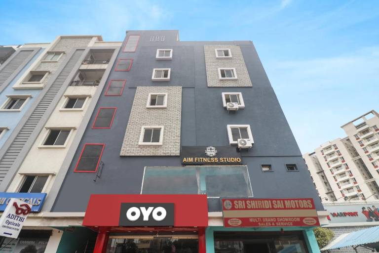 Hotel O R Square Grand