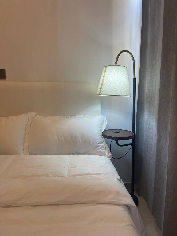 V3: Private Suite with Washer, 30 Sec to Jordan MTR — photo 2