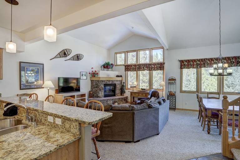 House with grill, terrace & pool | Mountain view in Breckenridge, CO