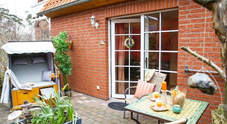 Holiday apartment with 1 room for 3 persons in Kuehlungsborn