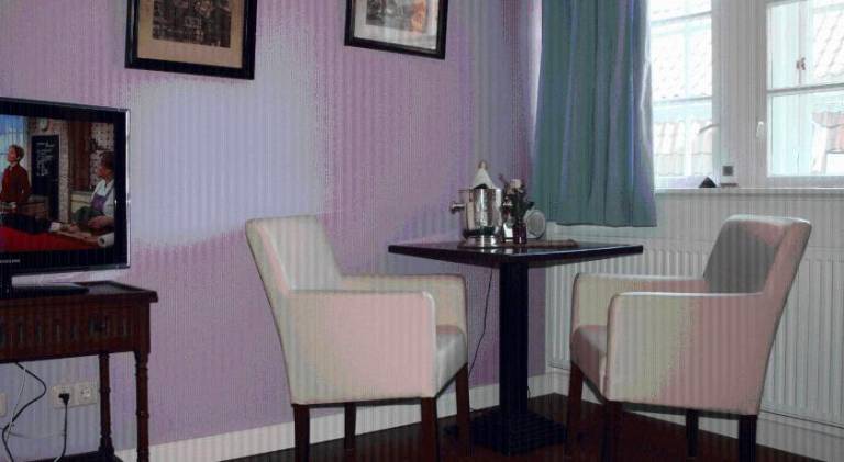 Serviced apartment for 4 persons — photo 2