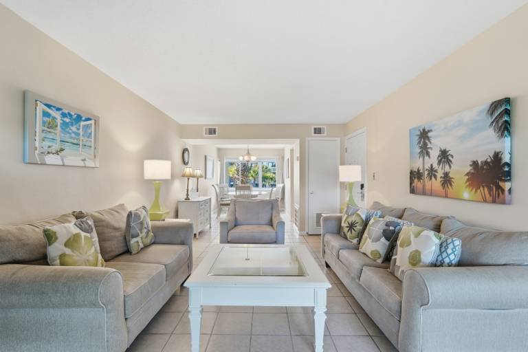 206C - 2BR/1 Bath at Seaspray Condos on Okaloosa Island, Fort Walton Beach, Fl — photo 4