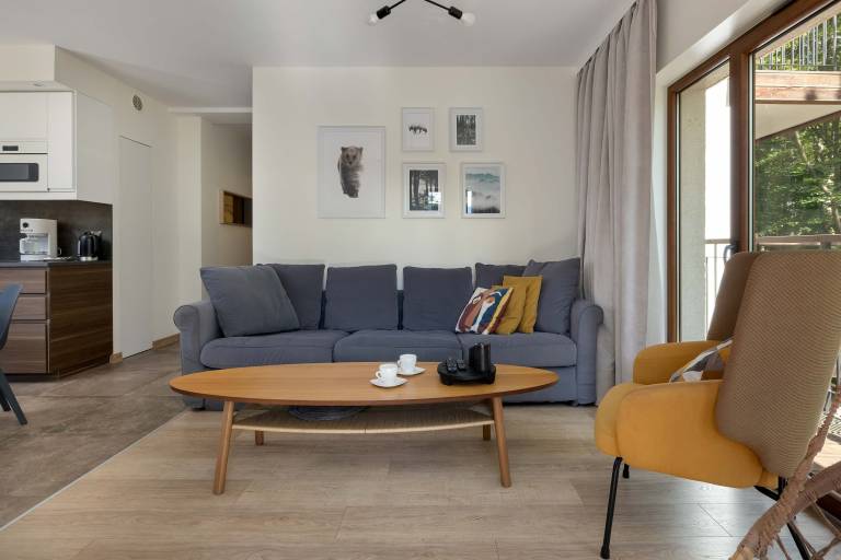Family-oriented apartment with fast internet | Mountain view | Pet-friendly in Szklarska Poreba