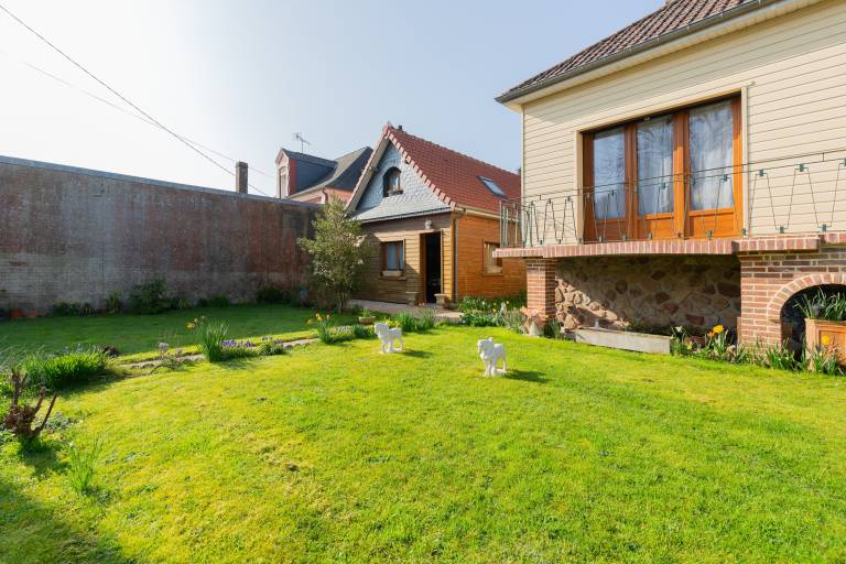 Ferienhaus Maison &Agrave; Saint Blimont mit Terrasse