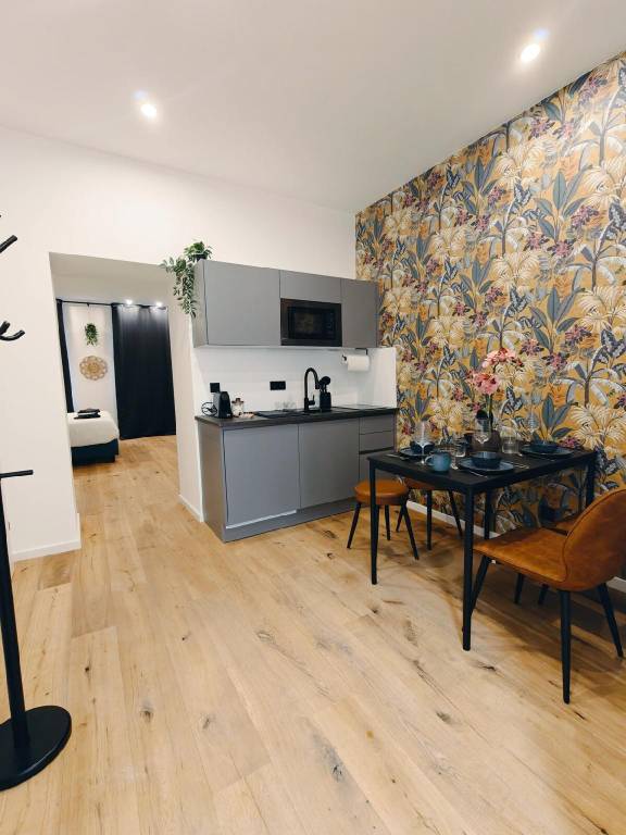Kolibri 1BR 3 Min to U1 Free Parking — photo 3