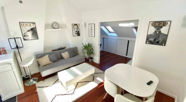 Rental apartment with 2 rooms for 4 persons — photo 2