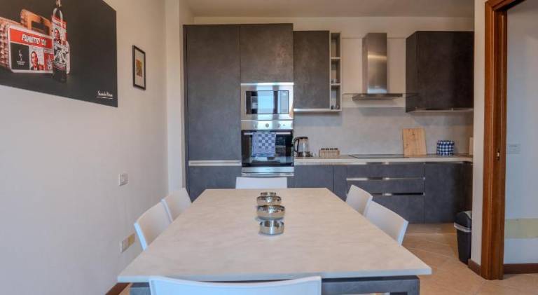 Holiday apartment with 2 rooms for 6 persons — photo 3