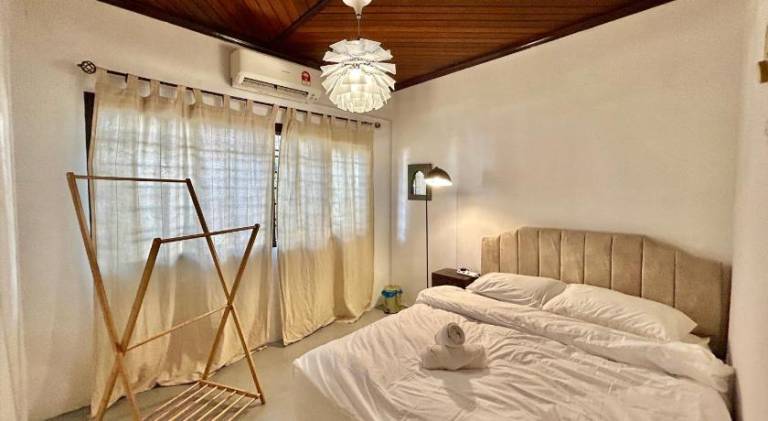 Chic Designer Family Suite Shared Bungalow LRT SS1 PJ — photo 2