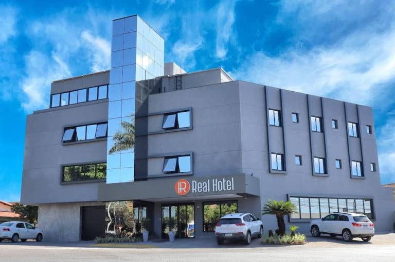 Real Hotel