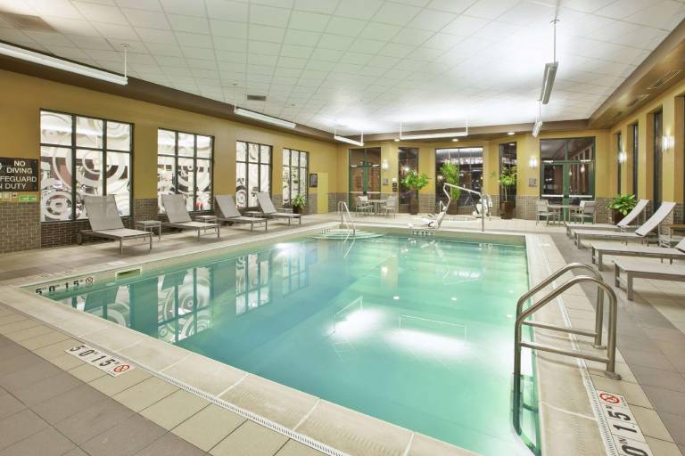 Embassy Suites by Hilton Columbus Airport — photo 5
