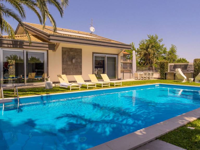 Ferienhaus in Mascali für max. 8 Personen Ferienhaus in Mascali für max. 8 Personen