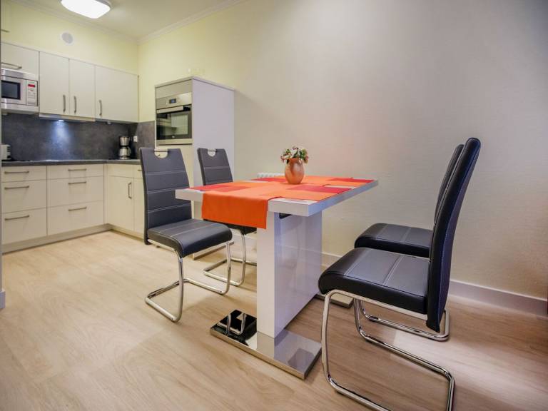 Komfortplus Ferienwohnung mit 1 Schlafzimmer und Terrasse im Erdgeschoss — photo 4