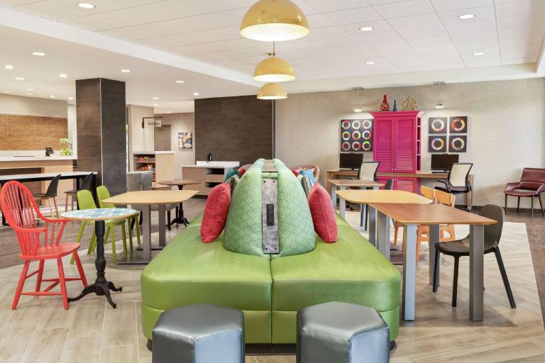 Home2 Suites by Hilton Harrisburg North — photo 4
