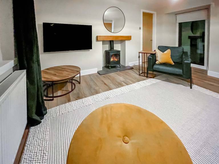 Cottage with terrace & garden | River view in Perth