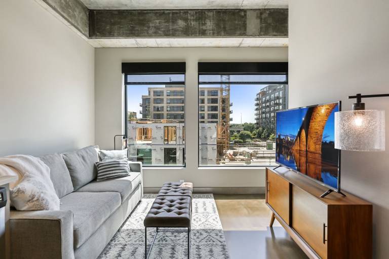 Sable 308 Alcove