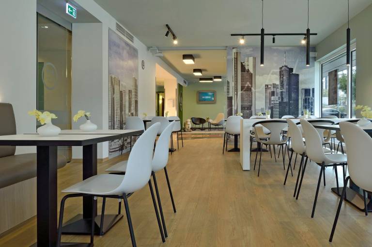 B&B HOTEL Frankfurt-West — photo 2