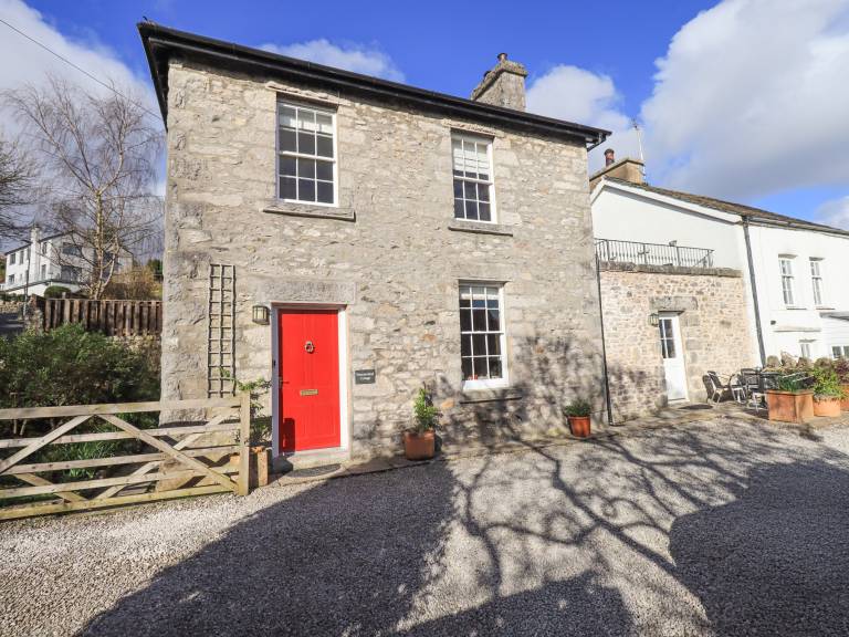 Child-friendly cottage with yard & terrace | Dogs allowed — photo 2