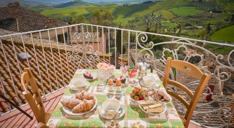 Holiday apartment with terrace — photo 3