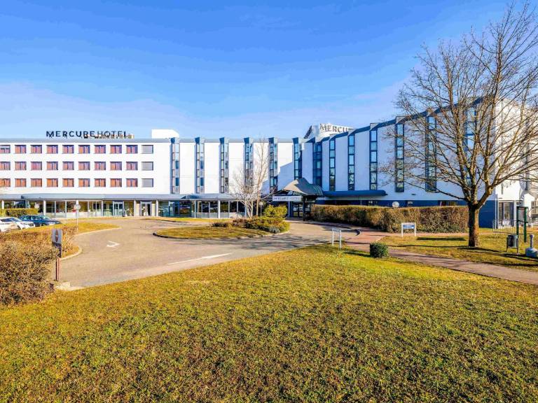 Hotel Mercure Lyon L Isle D Abeau — photo 5