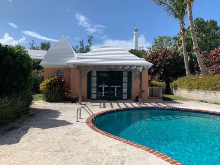Cottage  Bermuda