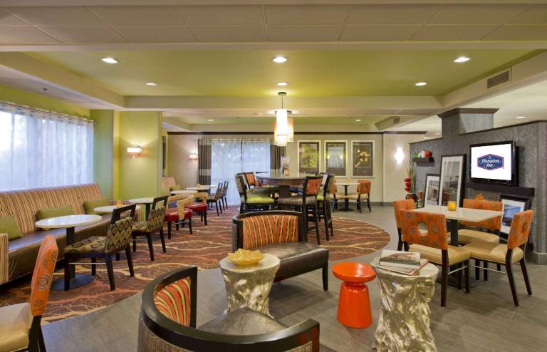 Hampton Inn Anderson — photo 3