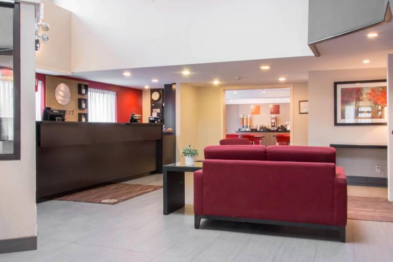Comfort Inn — photo 3
