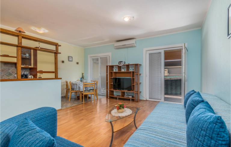 Apartament  Pinezići