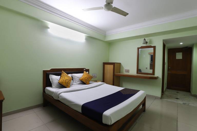 SPOT ON Hotel Hilltop