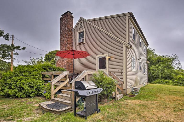Walk to Beach & Main St: Dog-Friendly Cape Cod Gem — photo 2