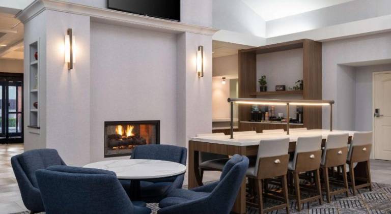 Homewood Suites by Hilton Medford — photo 3