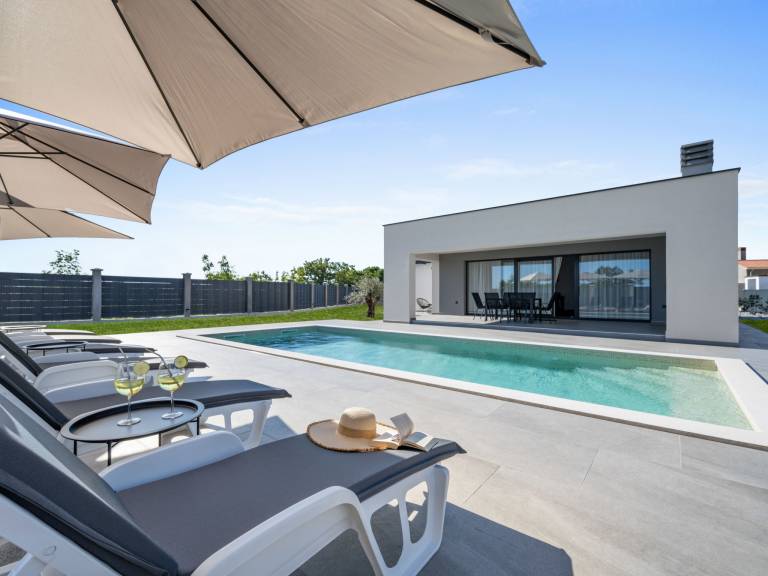 Ferienhaus in Brgod, Trget für max. 8 Personen