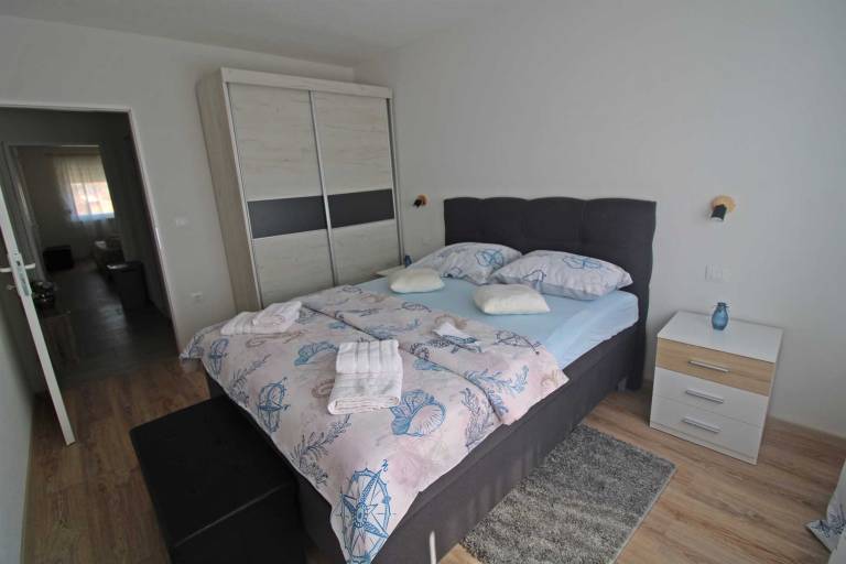 Apartment for 4 persons in Fažana with view to the sea, 50 m to the beach — photo 4