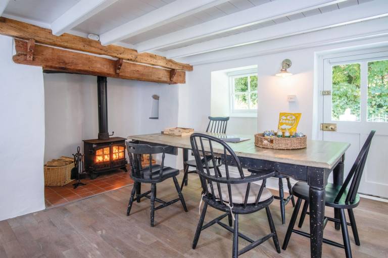 Family-oriented beautiful cottage with garden & barbecue | Pets are welcome — photo 2